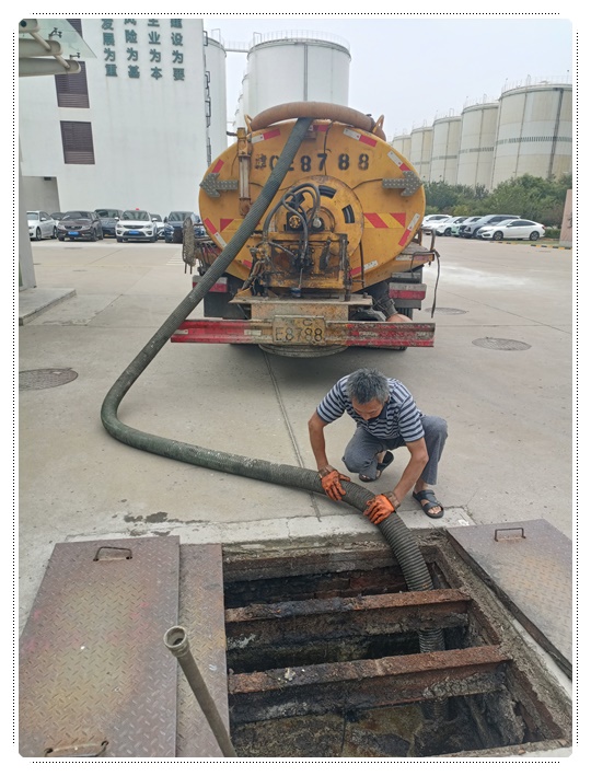 颍泉隔油池清掏