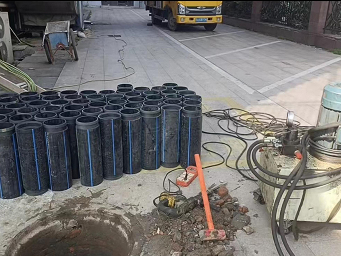 颍泉PE置换管厂家 DN315置换管 非开挖管短管置换